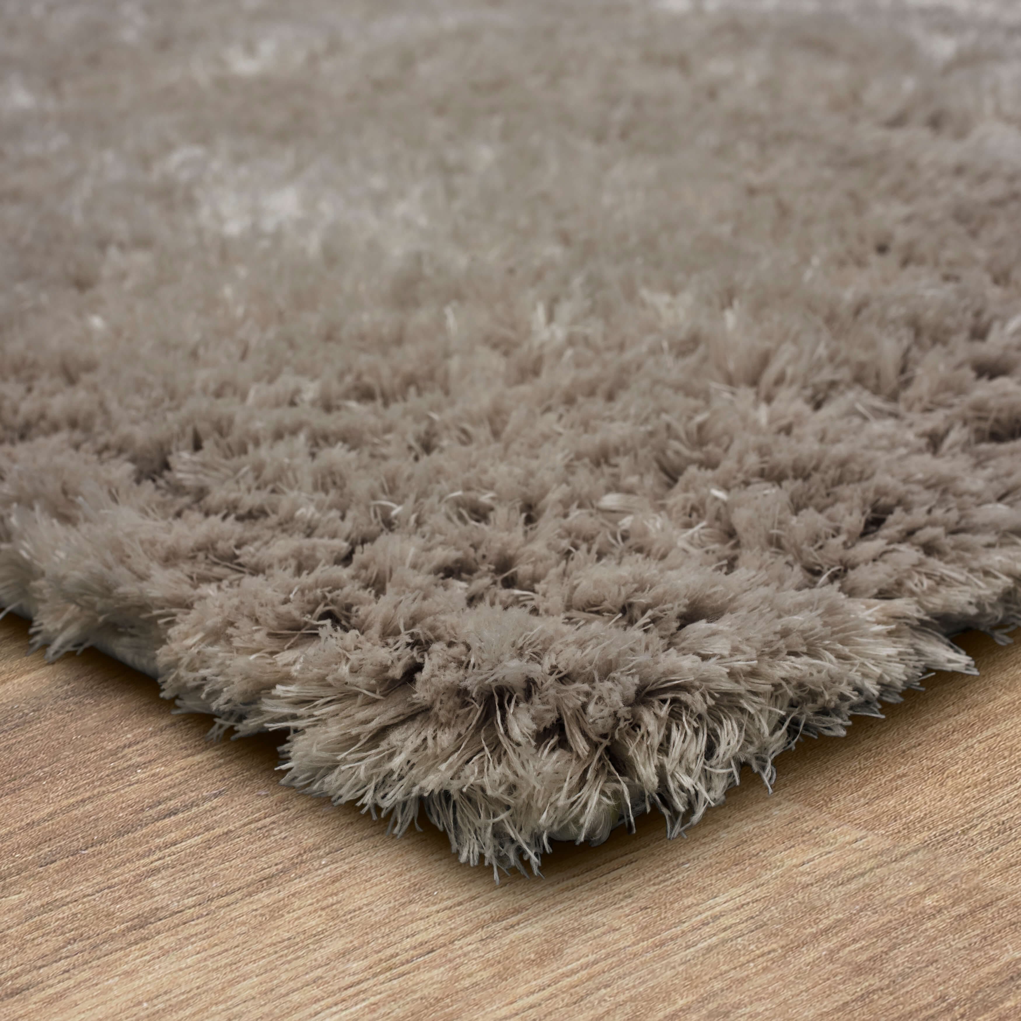 Tapis à poils longs Karastan Billow - Taupe
